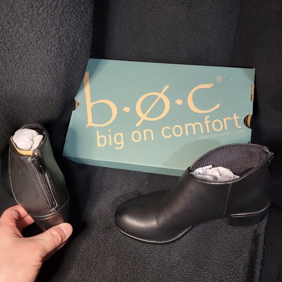 BRAND NEW INBOX B.O.C big on comfort Celosia women's short boot - Picture 2 of 2